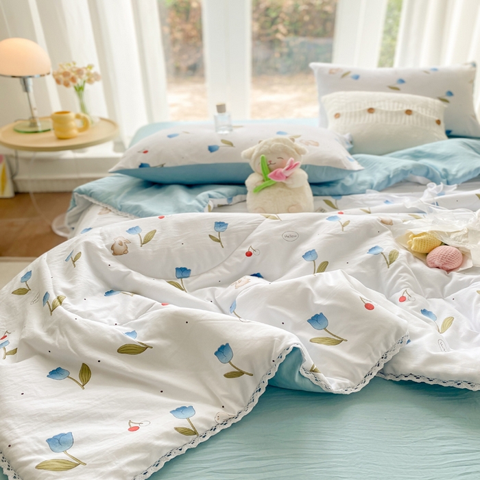 91家纺网 家纺一手货源 找家纺 穆琪 2025新款小花边夏凉被印花夏被小清新夏凉被 繁花