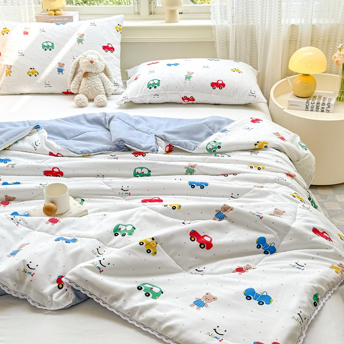 91家纺网 家纺一手货源 找家纺 穆琪 2025新款小花边夏凉被印花夏被小清新夏凉被 动感汽车-小花边