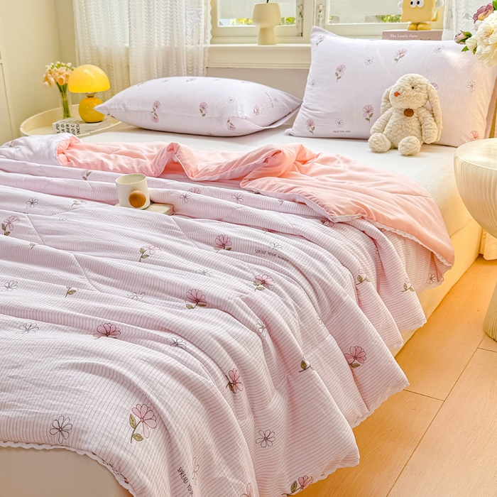 91家纺网 家纺一手货源 找家纺 穆琪 2025新款小花边夏凉被印花夏被小清新夏凉被 浮花-小花边