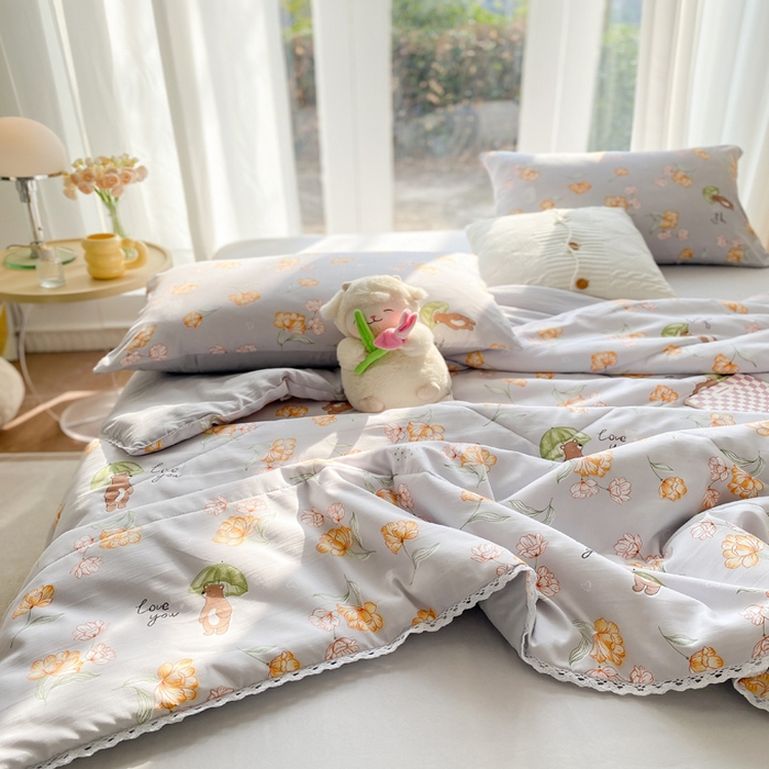 91家纺网 家纺一手货源 找家纺 穆琪 2025新款小花边夏凉被印花夏被小清新夏凉被 花开半夏