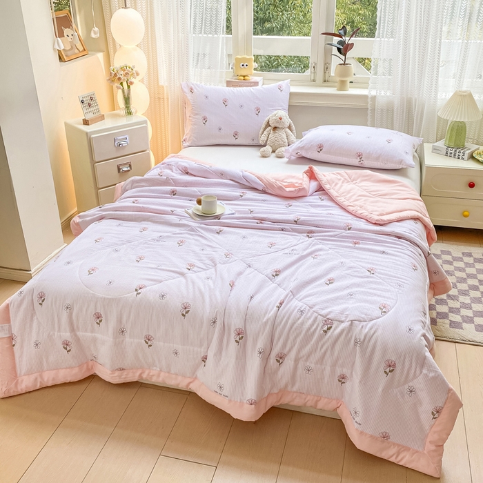 91家纺网 家纺一手货源 找家纺 穆琪 2025年新款手包边小清新夏凉被水洗棉夏凉被印花夏被 浮花