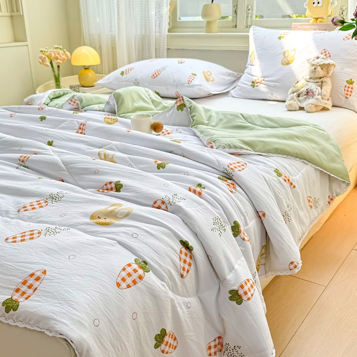 91家纺网 家纺一手货源 找家纺 穆琪 2025新款小花边夏凉被印花夏被小清新夏凉被 奇趣萌宠-小花边