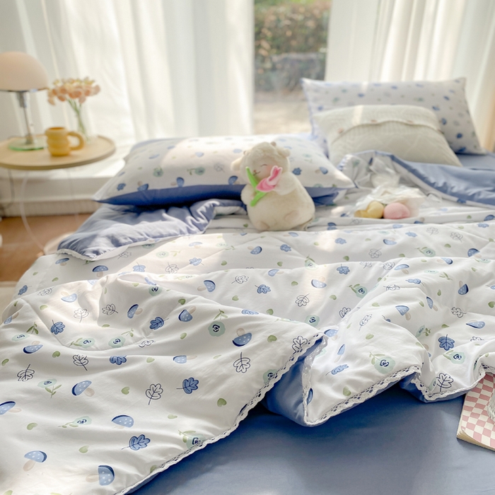 91家纺网 家纺一手货源 找家纺 穆琪 2025新款小花边夏凉被印花夏被小清新夏凉被 小蘑菇