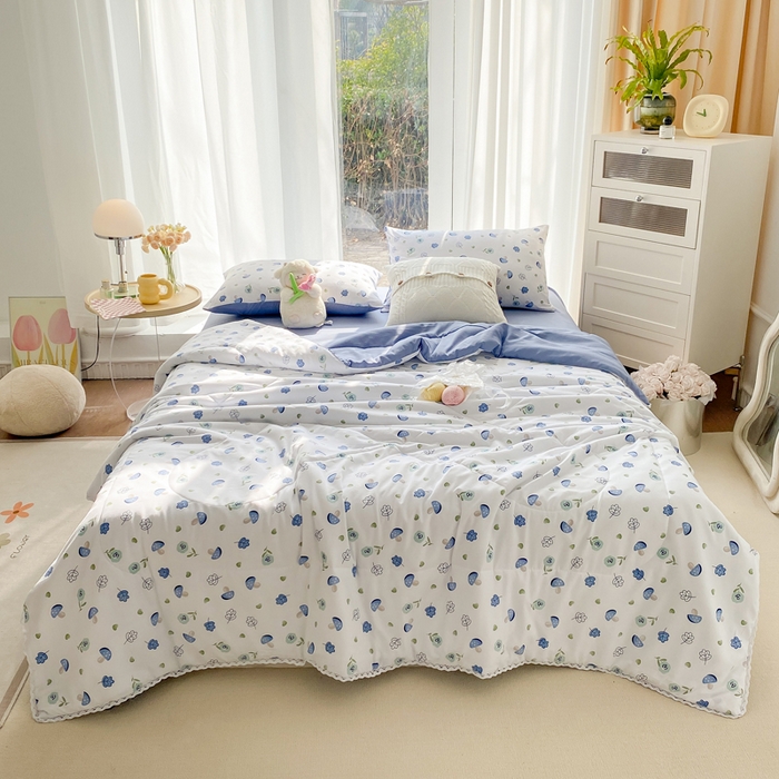 91家纺网 家纺一手货源 找家纺 穆琪 2025新款小花边夏凉被印花夏被小清新夏凉被 小蘑菇