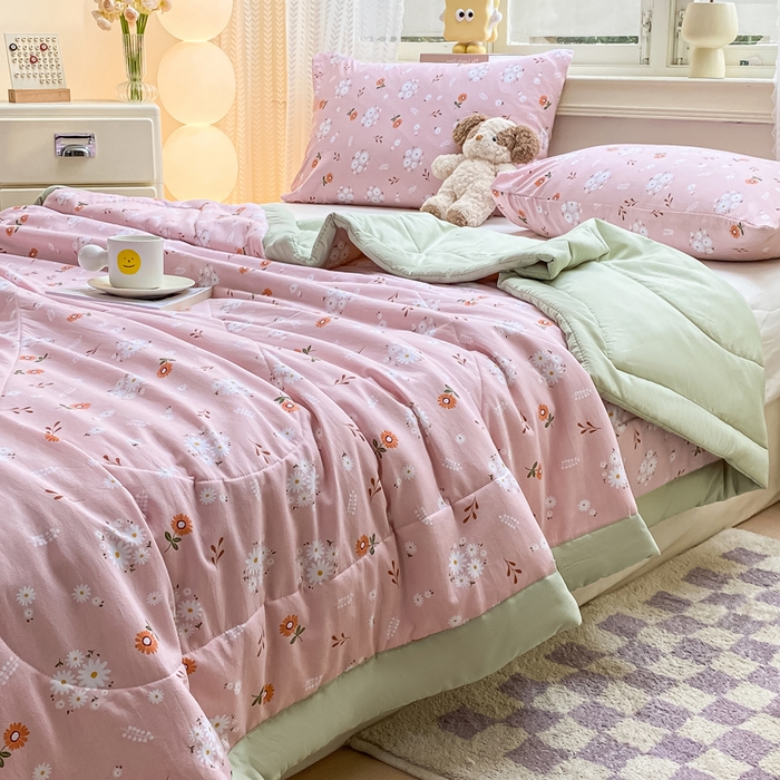 91家纺网 家纺一手货源 找家纺 穆琪 2025年新款手包边小清新夏凉被水洗棉夏凉被印花夏被 紫韵