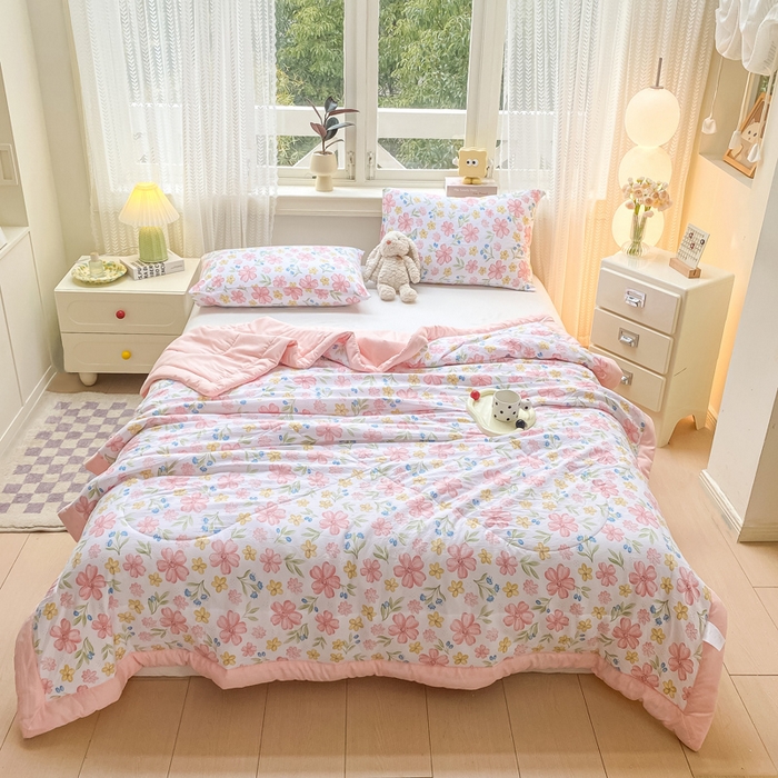 91家纺网 家纺一手货源 找家纺 穆琪 2025年新款手包边小清新夏凉被水洗棉夏凉被印花夏被 左岸花开