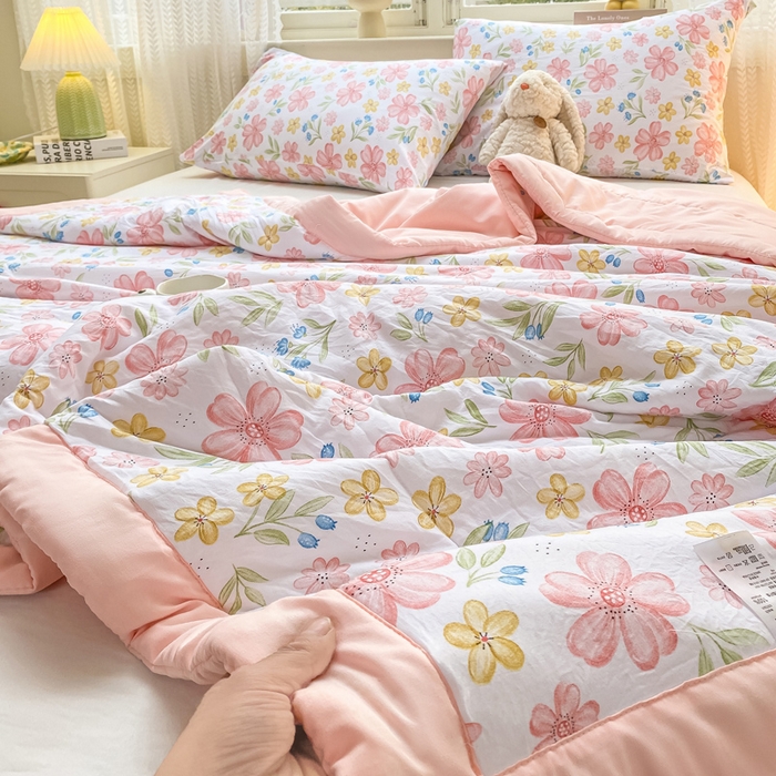 91家纺网 家纺一手货源 找家纺 穆琪 2025年新款手包边小清新夏凉被水洗棉夏凉被印花夏被 左岸花开