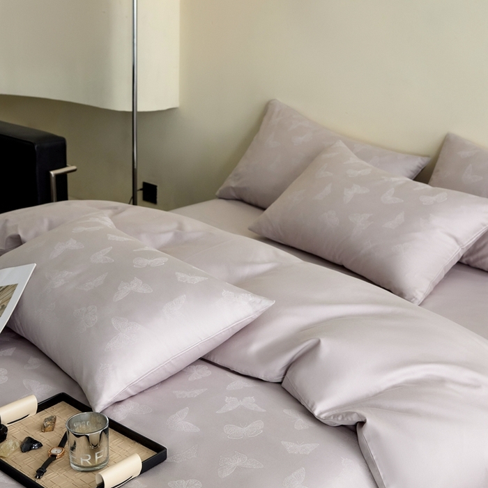 91家纺网 家纺一手货源 找家纺 亿梵家居 2025新款高端A类长绒棉四件套全棉提花轻奢全棉四件套 梦蝶-轻奢灰