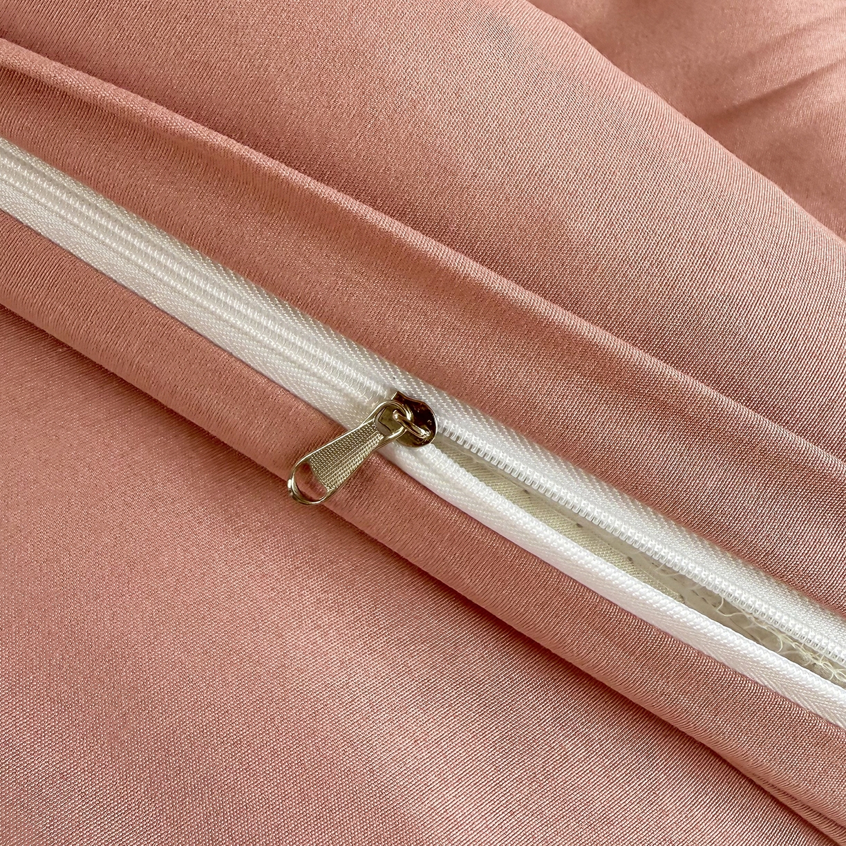 91家纺网 家纺一手货源 找家纺 茗婷家纺 2025供外贸跨境纯色床单笠学生三件套上下铺三件套军训宿舍医院养老院 豆沙