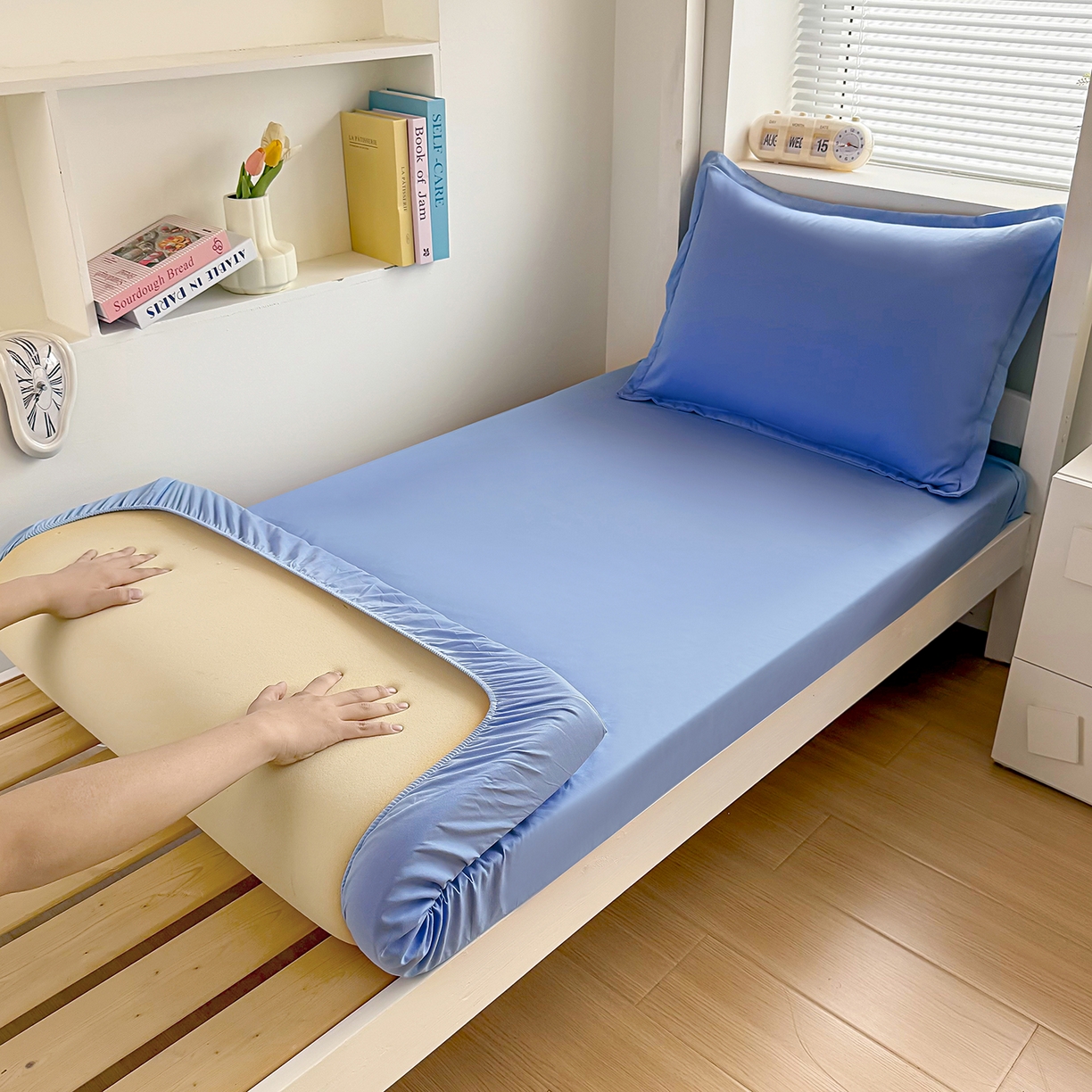 91家纺网 家纺一手货源 找家纺 茗婷家纺 2025供外贸跨境纯色床单笠学生三件套上下铺三件套军训宿舍医院养老院 海盐蓝