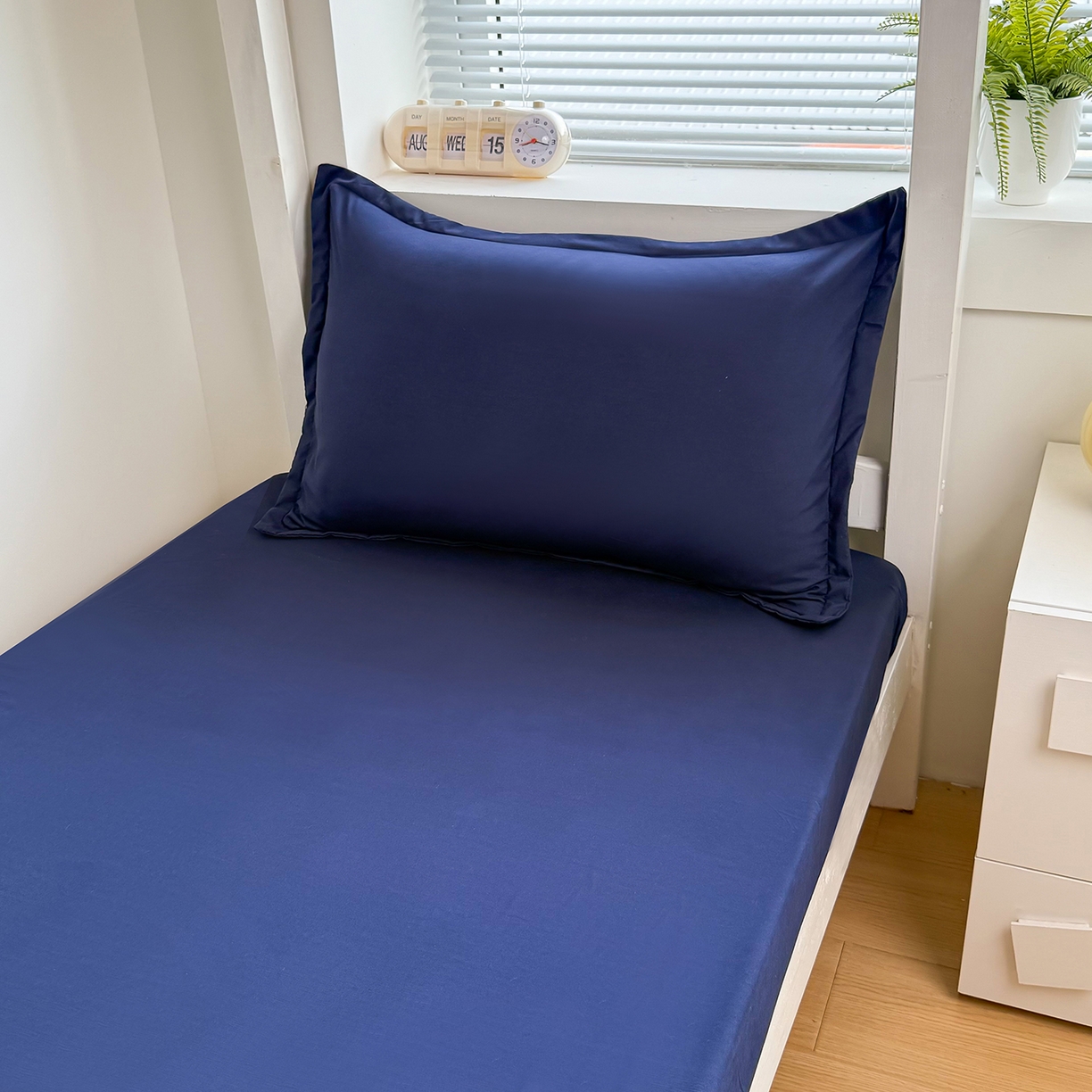 91家纺网 家纺一手货源 找家纺 茗婷家纺 2025新款供跨境外贸高克重纯色磨毛床笠宾馆养老院床笠多规格 藏青