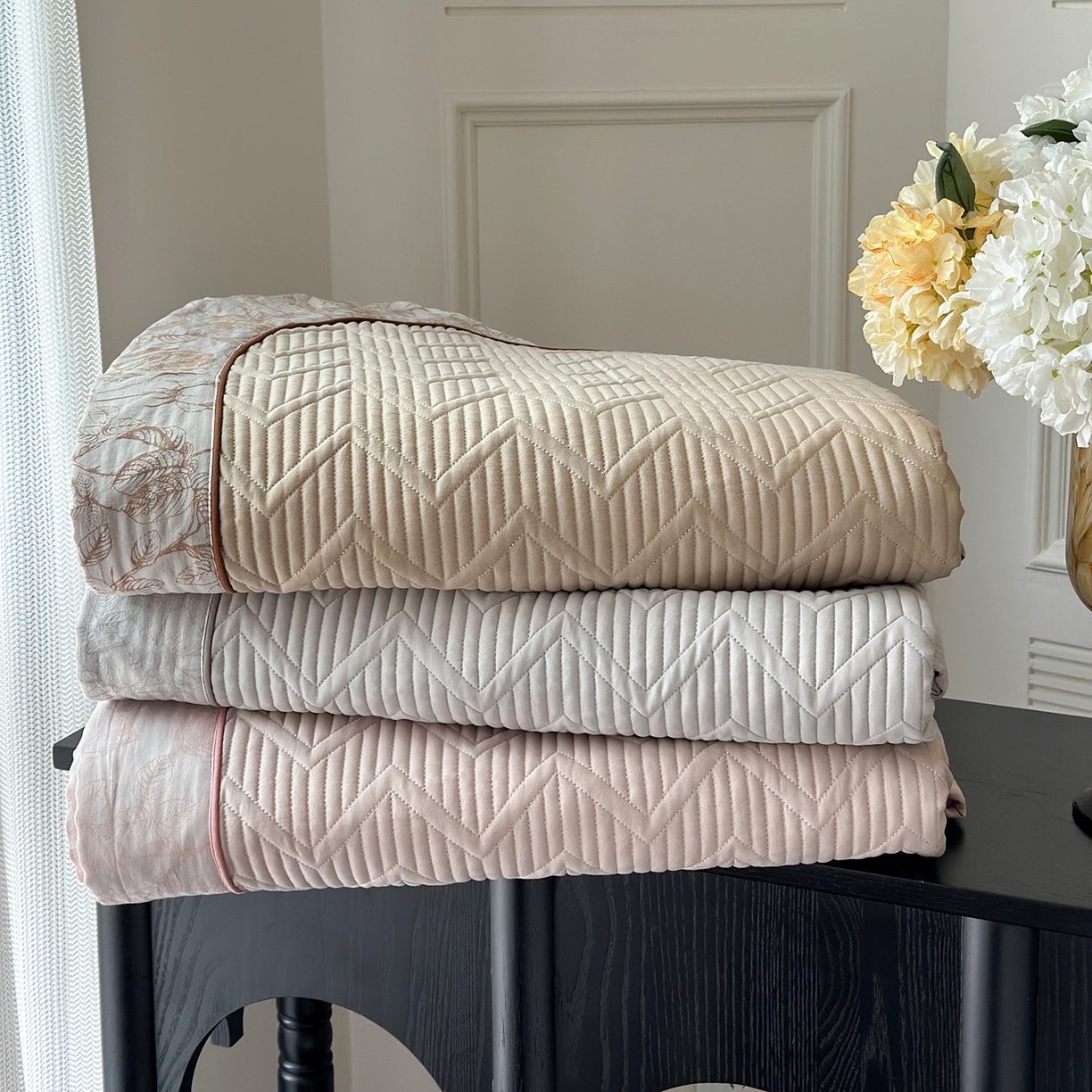 91家纺网 家纺一手货源 找家纺 （总）琳可家居 2025春夏新款天丝棉系列床盖可搭配同款夏被（提供买家秀）