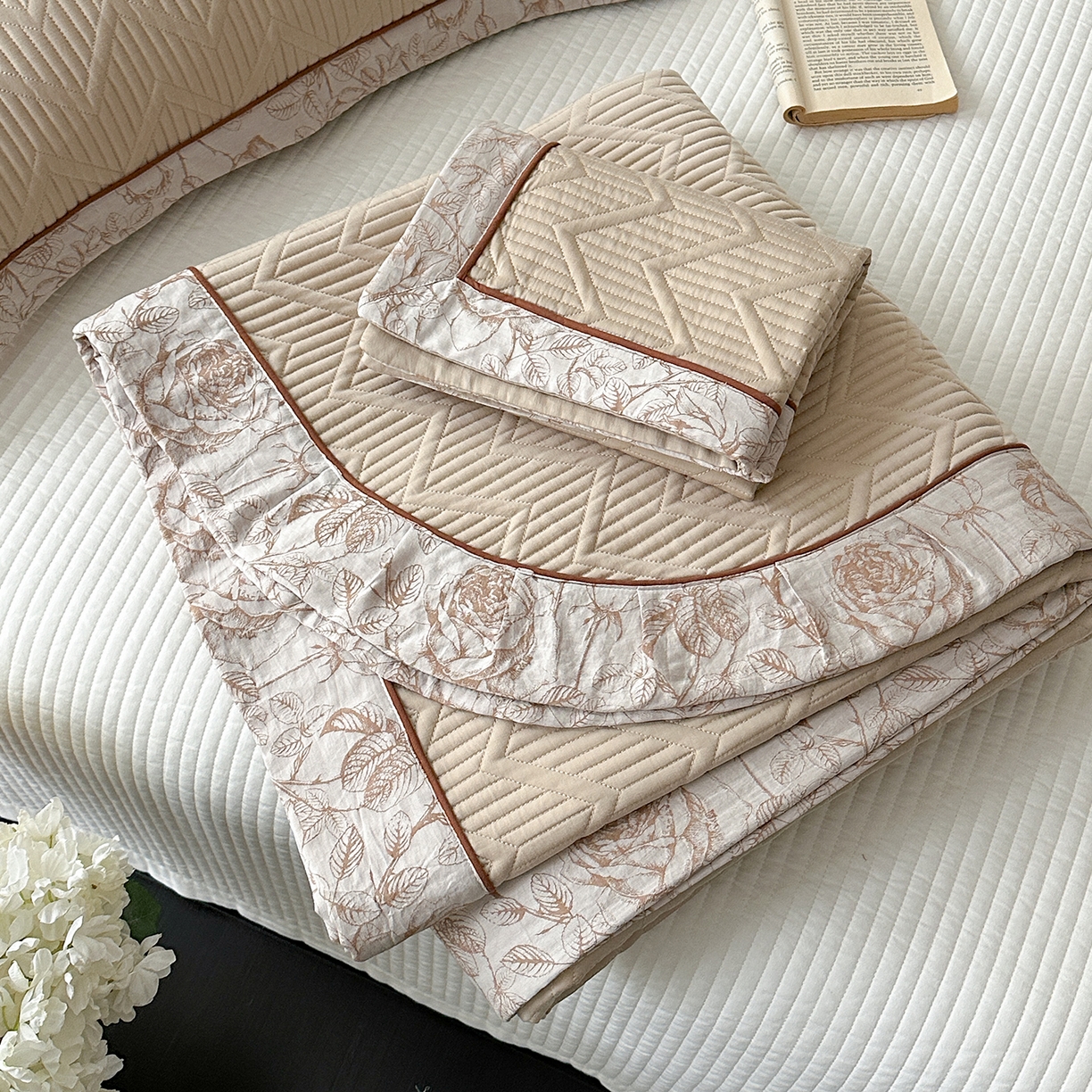 91家纺网 家纺一手货源 找家纺 琳可家居 2025春夏新款天丝棉系列床盖可搭配同款夏被（提供买家秀） 香槟咖