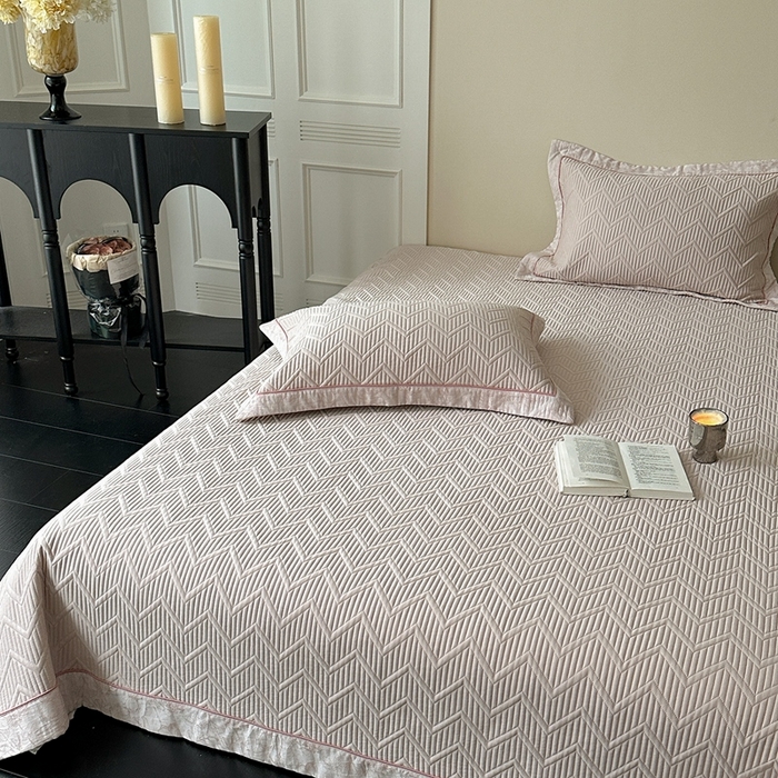 91家纺网 家纺一手货源 找家纺 琳可家居 2025春夏新款天丝棉系列床盖可搭配同款夏被（提供买家秀） 湘妃粉