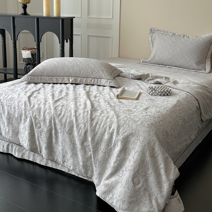 91家纺网 家纺一手货源 找家纺 琳可家居 2025春夏新款天丝棉系列床盖可搭配同款夏被（提供买家秀） 夜幕灰