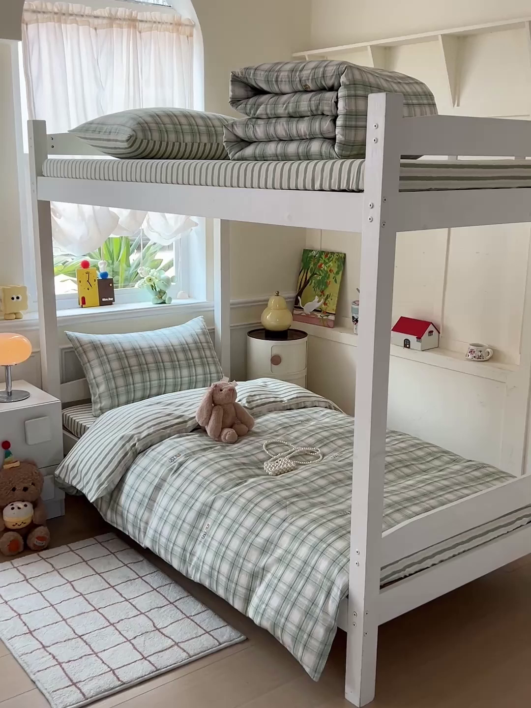 91家纺网 家纺一手货源 找家纺 三兄弟 2025新款全棉印花学生三件套床单床笠四件套被套 光辉岁月 绿