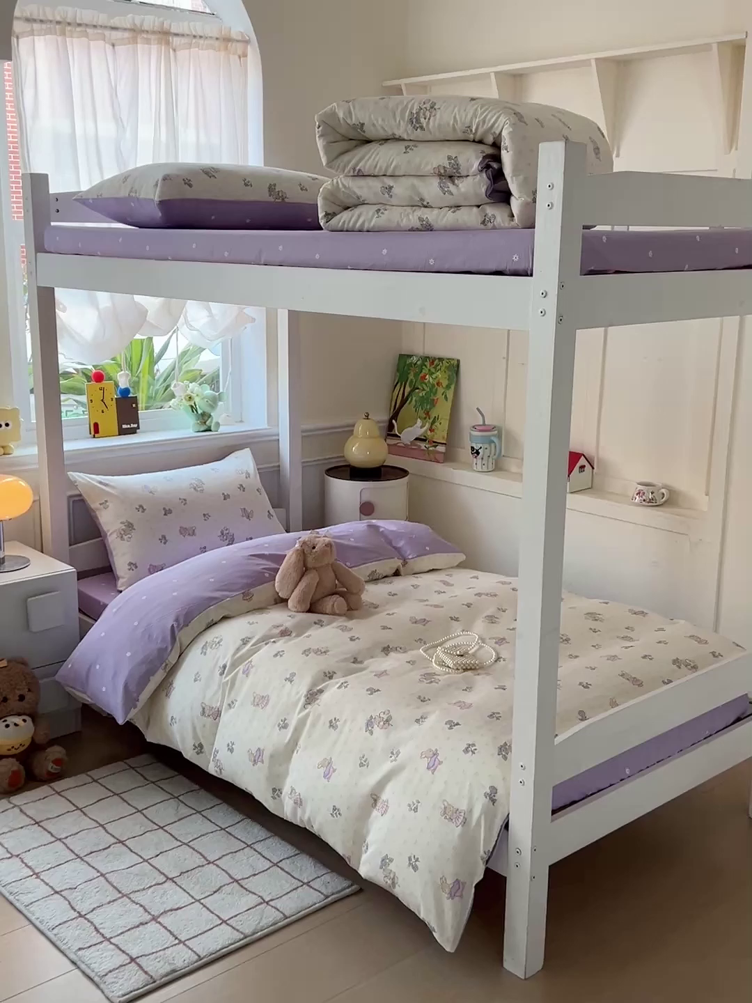 91家纺网 家纺一手货源 找家纺 三兄弟 2025新款全棉印花学生三件套床单床笠四件套被套 栖居小兔