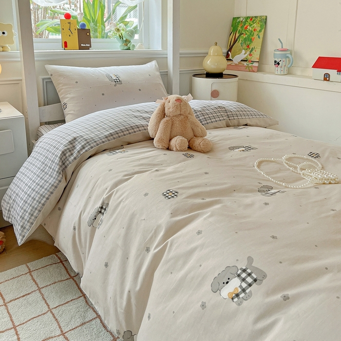 91家纺网 家纺一手货源 找家纺 三兄弟 2025新款全棉印花学生三件套床单床笠四件套被套 晚安小狗