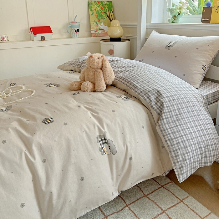 91家纺网 家纺一手货源 找家纺 三兄弟 2025新款全棉印花学生三件套床单床笠四件套被套 晚安小狗