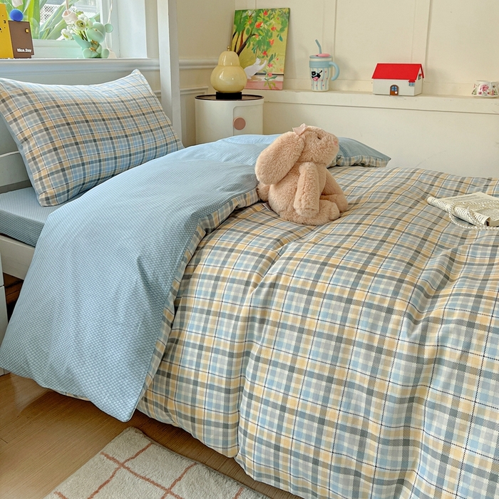 91家纺网 家纺一手货源 找家纺 三兄弟 2025新款全棉印花学生三件套床单床笠四件套被套 铂尔曼 蓝