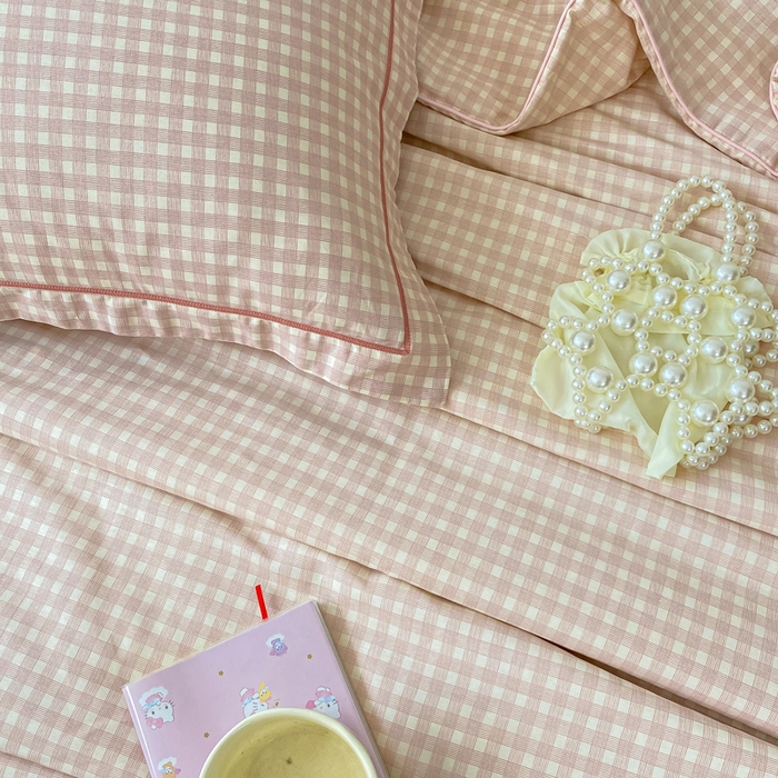 91家纺网 家纺一手货源 找家纺 富之航家纺 2025新款全棉印花床盖四件套 格梦语