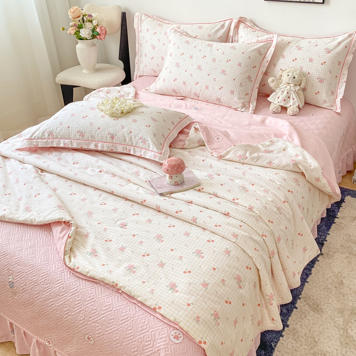 91家纺网 家纺一手货源 找家纺 富之航家纺 2025新款全棉印花床盖四件套 莓果汀