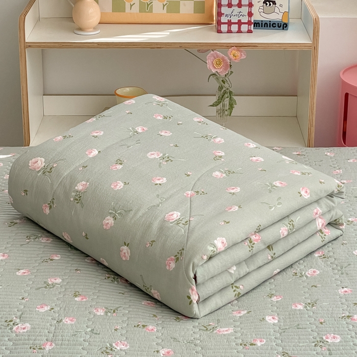 91家纺网 家纺一手货源 找家纺 小叮当家纺仓储工厂店 （提供买家秀 爆款花型 不断货）2025新款云感双层纱床盖夏被四件套 花满春