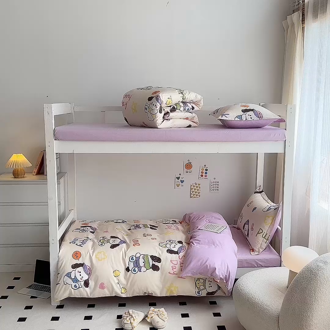 91家纺网 家纺一手货源 找家纺 金鑫汇家纺 2025新款印花花型-学生上下铺三件套 狗狗乐园