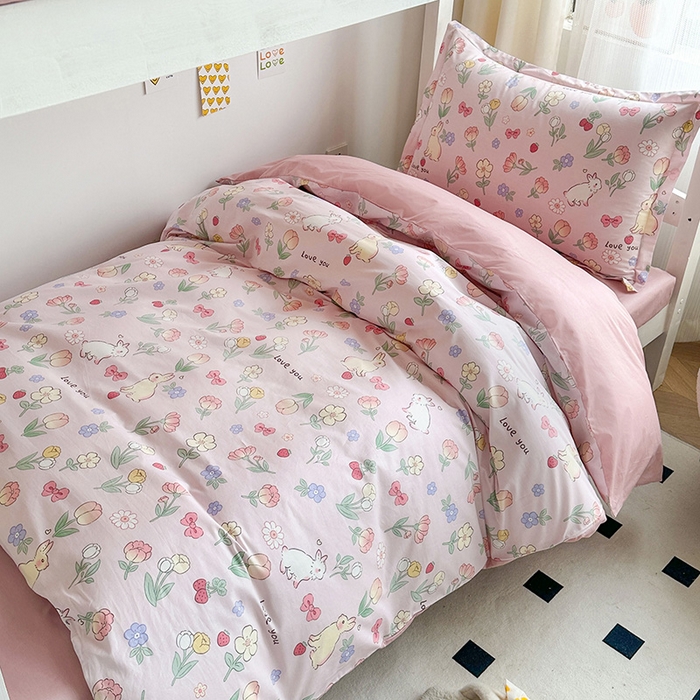 91家纺网 家纺一手货源 找家纺 金鑫汇家纺 2025新款印花花型-学生上下铺三件套 荷枝桃桃