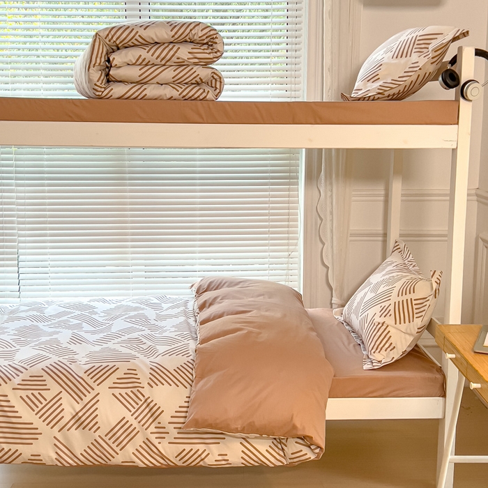 91家纺网 家纺一手货源 找家纺 金鑫汇家纺 2025新款印花花型-学生上下铺三件套 简格-卡其