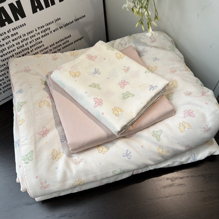 91家纺网 家纺一手货源 找家纺 麦伦家居 2025春夏新款冰纱夏被夏凉被空调被系列二 彩蝶