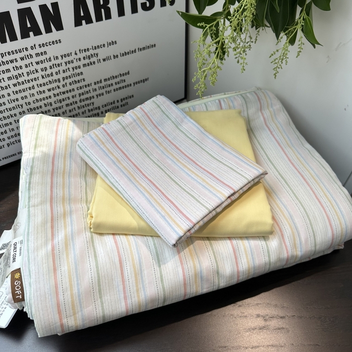 91家纺网 家纺一手货源 找家纺 麦伦家居 2025春夏新款冰纱夏被夏凉被空调被系列二 彩虹条