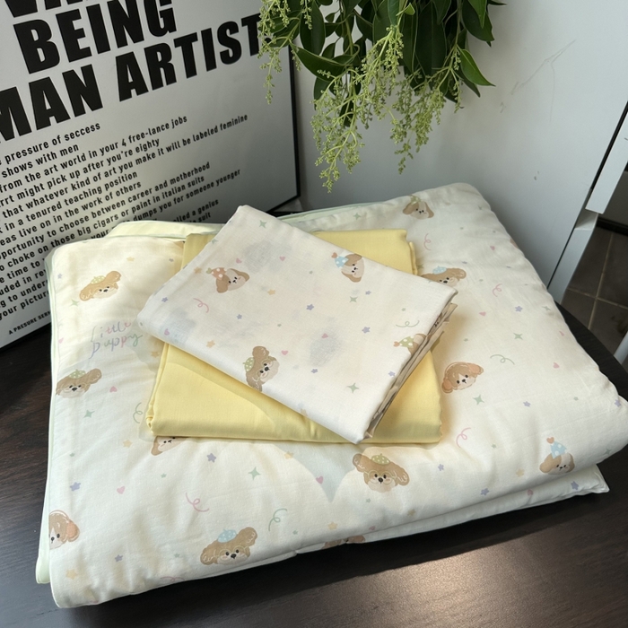 91家纺网 家纺一手货源 找家纺 麦伦家居 2025春夏新款冰纱夏被夏凉被空调被系列二 帽子小熊