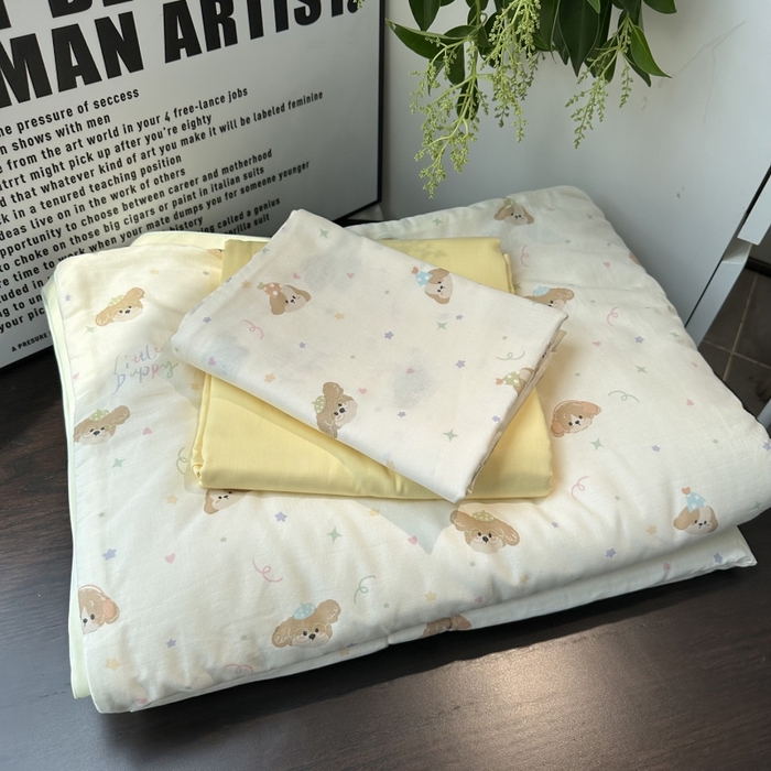 91家纺网 家纺一手货源 找家纺 麦伦家居 2025春夏新款冰纱夏被夏凉被空调被系列二 帽子小熊