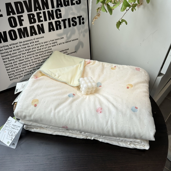 91家纺网 家纺一手货源 找家纺 麦伦家居 2025春夏新款冰纱夏被夏凉被空调被系列二 夏日冰激凌