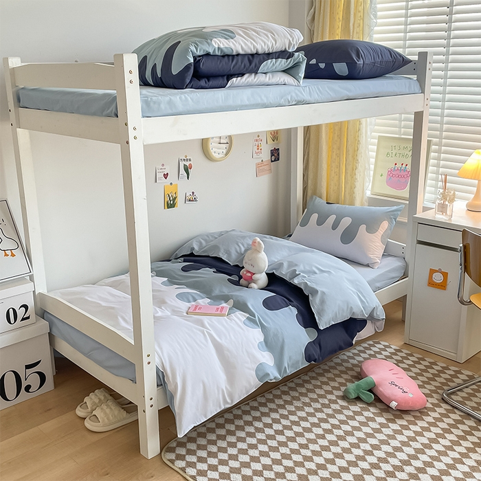 91家纺网 家纺一手货源 找家纺 金鑫汇家纺 2025新款印花花型-学生上下铺三件套 奶油蓝