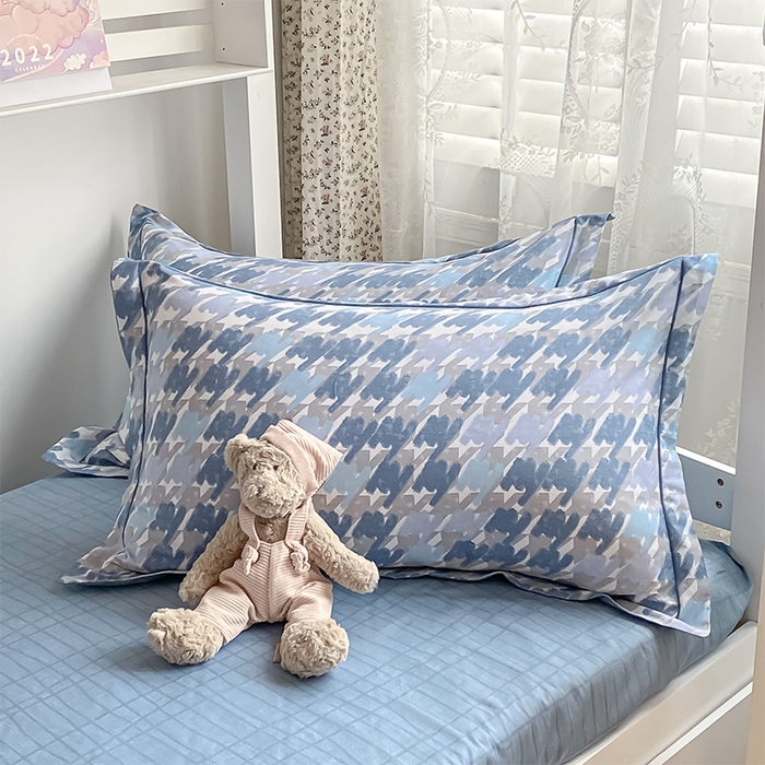 91家纺网 家纺一手货源 找家纺 金鑫汇家纺 2025新款印花花型-学生上下铺三件套 千与千寻