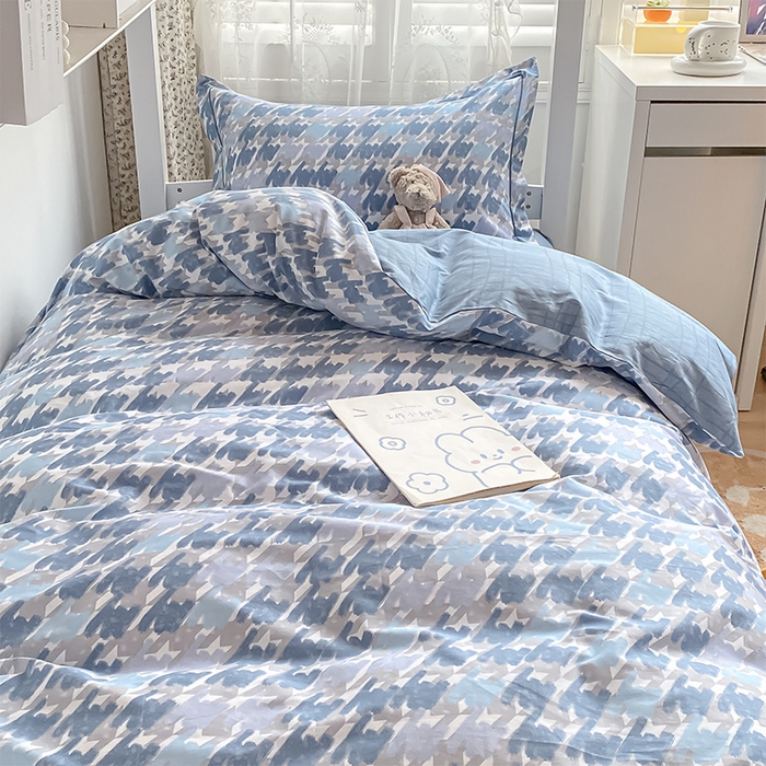 91家纺网 家纺一手货源 找家纺 金鑫汇家纺 2025新款印花花型-学生上下铺三件套 千与千寻