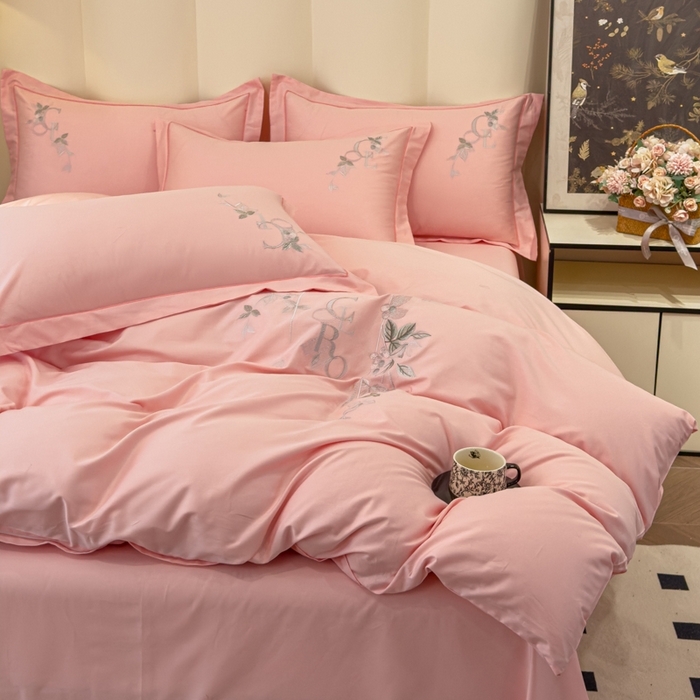 91家纺网 家纺一手货源 找家纺 U品汇 【亏本特价】A类纯棉全棉40S支长绒棉刺绣花四件套100%棉高端礼盒 夏瑾-糖果粉