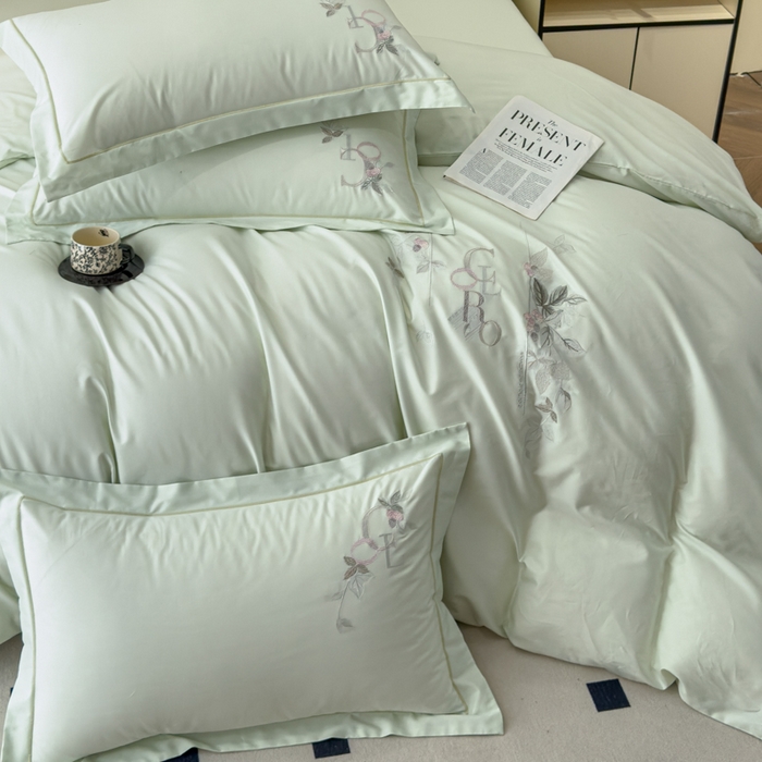 91家纺网 家纺一手货源 找家纺 U品汇 【亏本特价】A类纯棉全棉40S支长绒棉刺绣花四件套100%棉高端礼盒 夏瑾-清澈绿