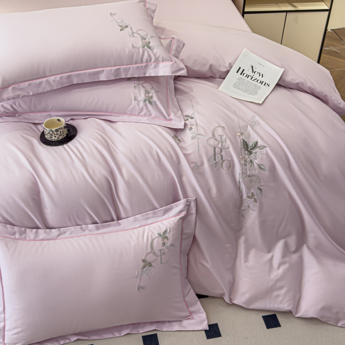 91家纺网 家纺一手货源 找家纺 U品汇 【亏本特价】A类纯棉全棉40S支长绒棉刺绣花四件套100%棉高端礼盒 夏瑾-薰衣紫