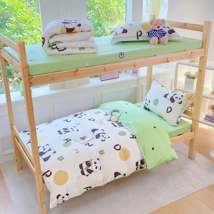 91家纺网 家纺一手货源 找家纺 铭博家纺 新款100%全棉印花学生季宿舍上下铺三件套 呆萌熊猫