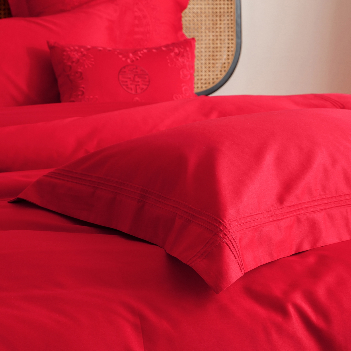 91家纺网 家纺一手货源 找家纺 （总）用心 2025新款长绒棉刺绣新中式婚庆多件套系列