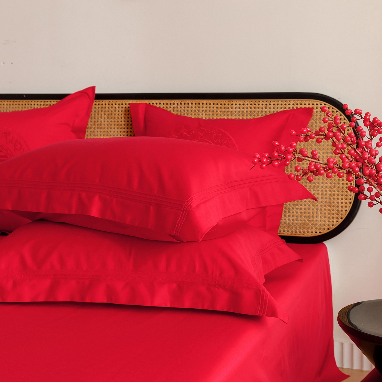 91家纺网 家纺一手货源 找家纺 用心 2025新款长绒棉刺绣新中式婚庆多件套系列 云锦东方