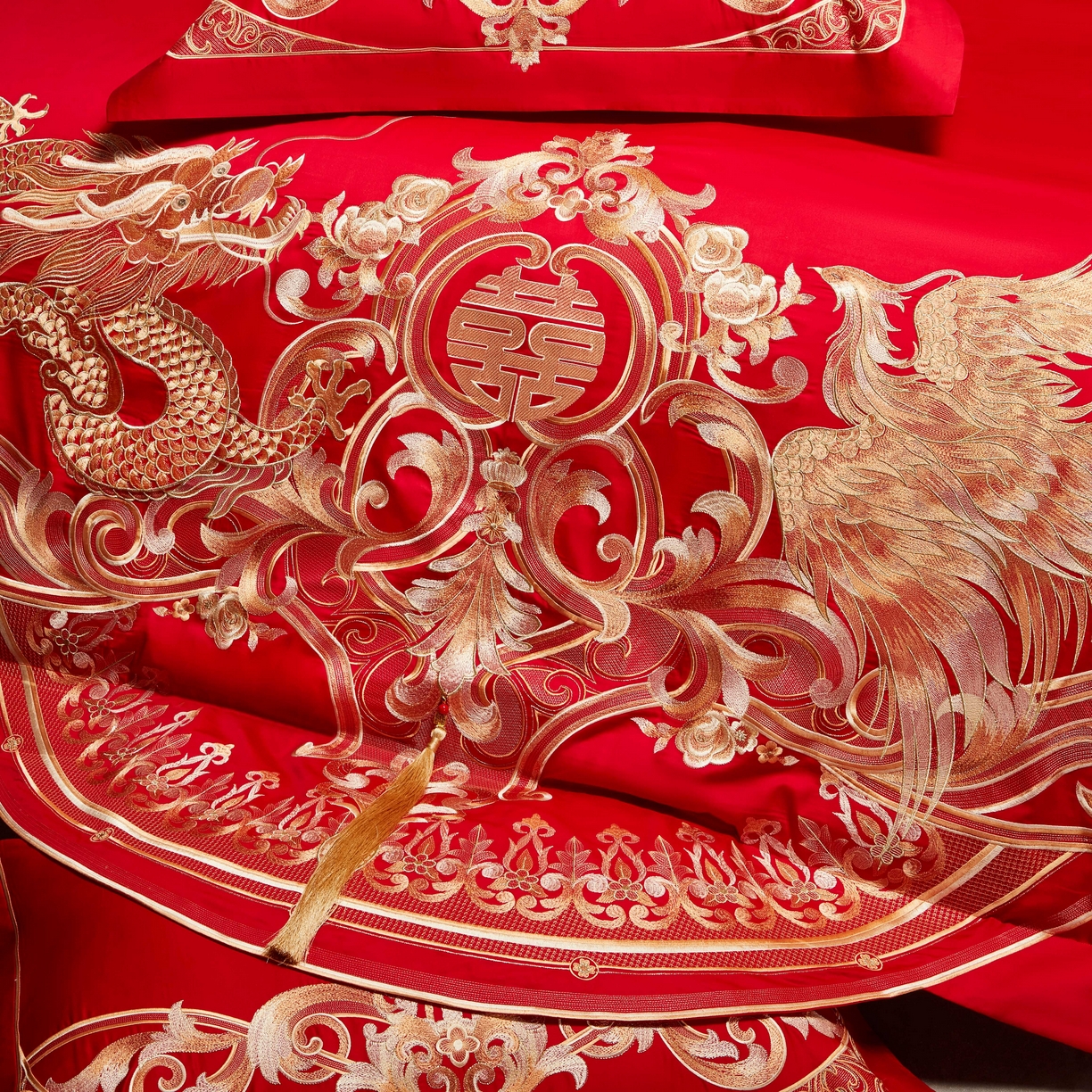 91家纺网 家纺一手货源 找家纺 用心 2025年新款长绒棉重工绣花婚庆四件套多件套 龙凤九霄