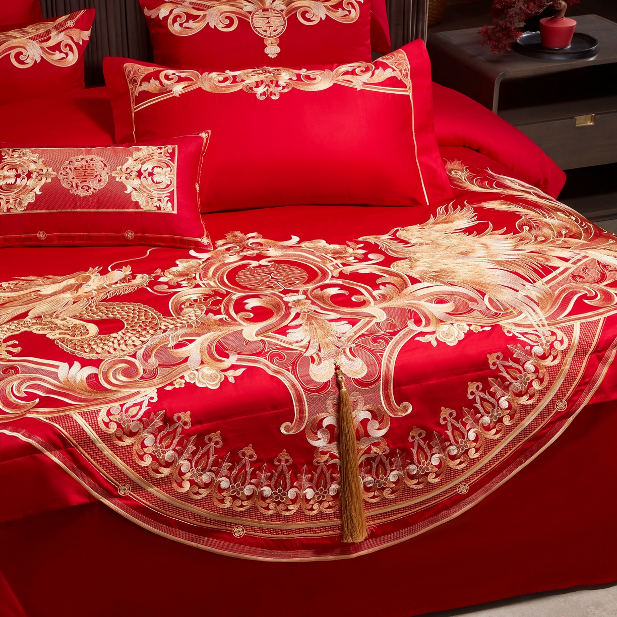 91家纺网 家纺一手货源 找家纺 用心 2025年新款长绒棉重工绣花婚庆四件套多件套 龙凤九霄