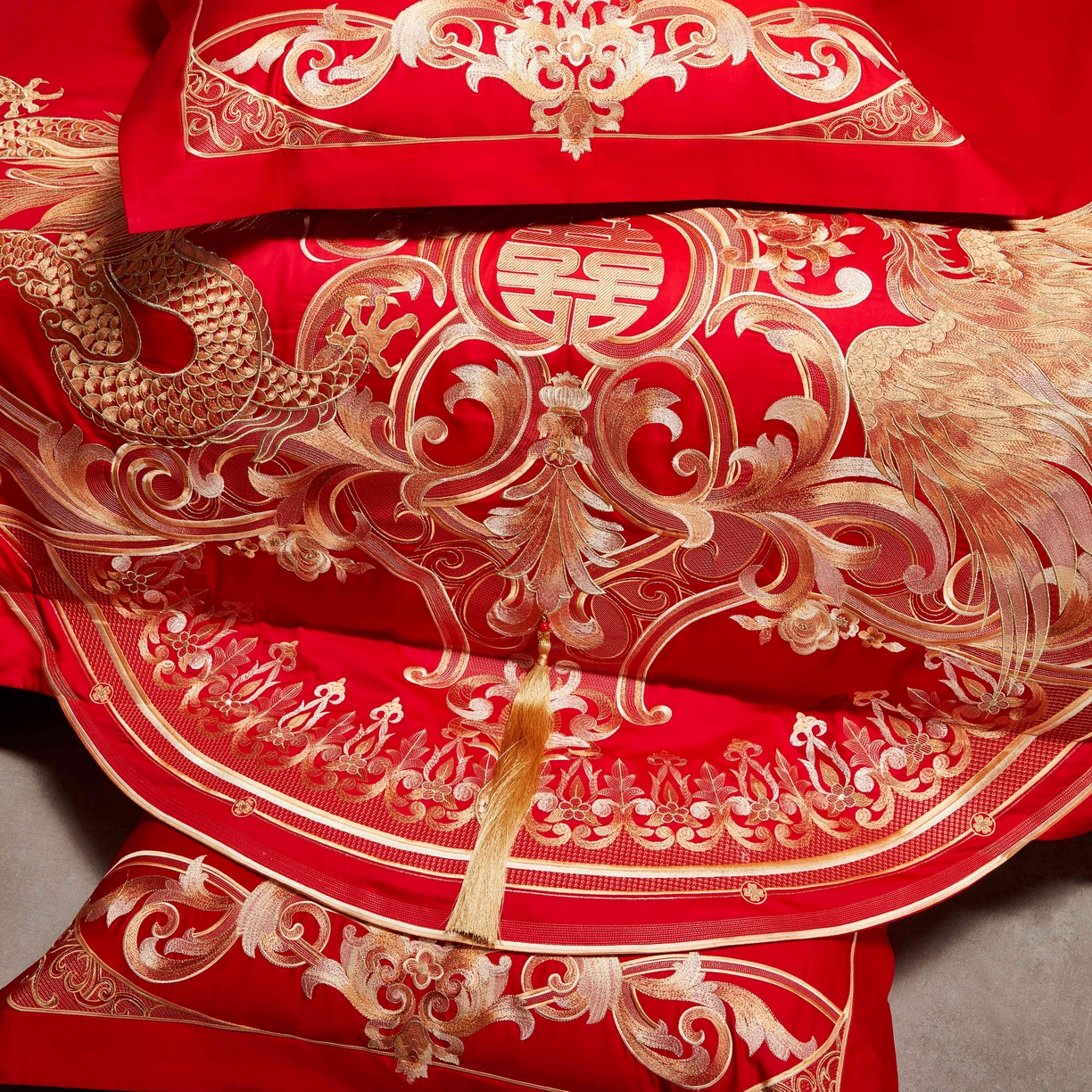 91家纺网 家纺一手货源 找家纺 用心 2025年新款长绒棉重工绣花婚庆四件套多件套 龙凤九霄