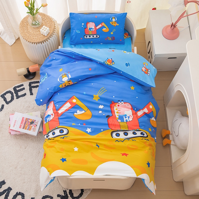 91家纺网 家纺一手货源 找家纺 嗨皮宝贝 2025新款全棉纯棉13372幼儿园三件套多件套 快乐工作龙