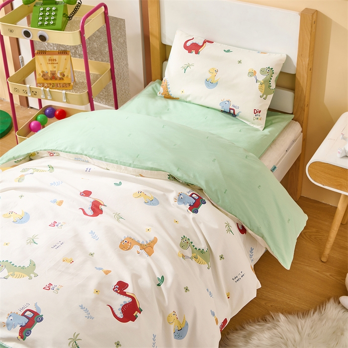 91家纺网 家纺一手货源 找家纺 嗨皮宝贝 2025新款全棉纯棉13372幼儿园三件套多件套 酷卡乐园-米