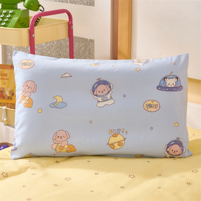 91家纺网 家纺一手货源 找家纺 嗨皮宝贝 2025新款全棉纯棉13372幼儿园三件套多件套 太空记-蓝